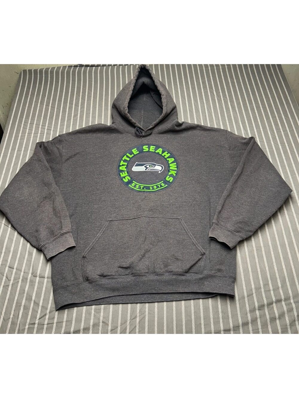 Seattle Seahawks NFL Team apparel men's hoodie XL